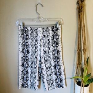 White Jersey Snake Print Cycle Short Bike Animal